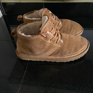 UGG Neumel Classic Chukka Boots Tan Ankle Lace Up Cozy Lined Men's US 10